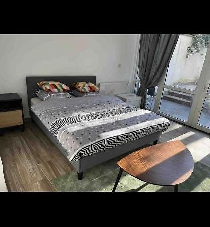 Sans Souci 1 Apartment Брюксел Екстериор снимка